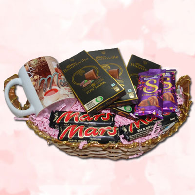 "Round shape chocolate cake - 1kg + 12 mixed roses flower bunch - Click here to View more details about this Product